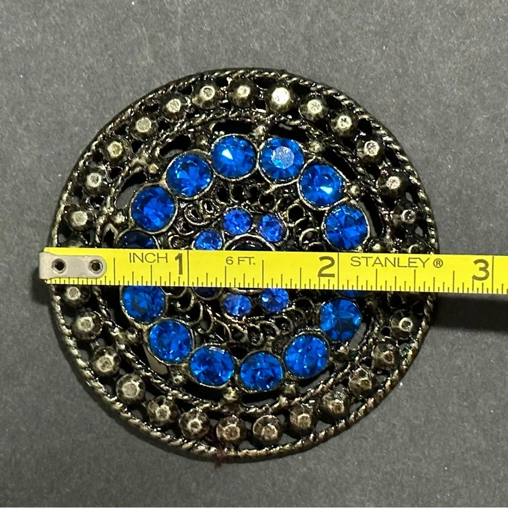 Vintage Rhinestone Pin - Picture 10 of 10